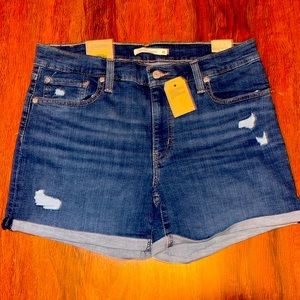 NWT Levi’s Size 14/32 waist Denim Jean Short